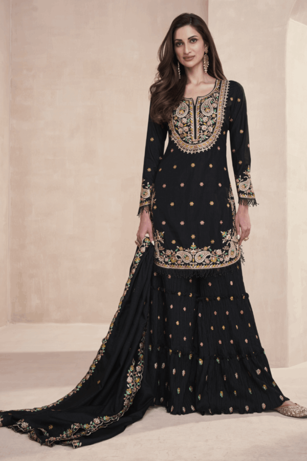 Black Embroidered Palazzo Suit_Satika